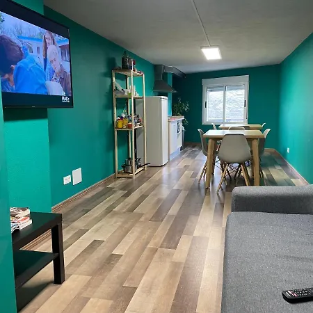 胶囊旅馆 Andaina 萨里亚