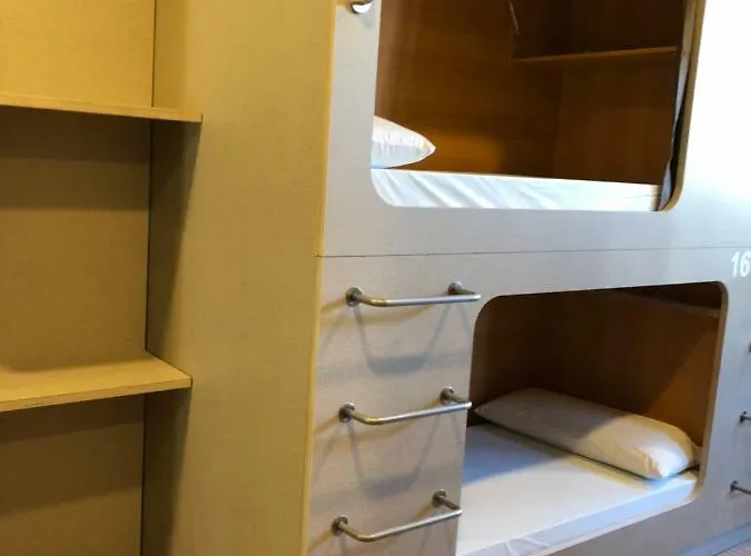 Kapslový hotel Andaina Sarria